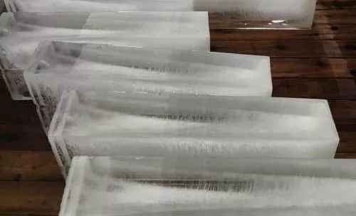 威士忌里的冰塊，是怎樣做出來的？ | 有趣的制造(2)